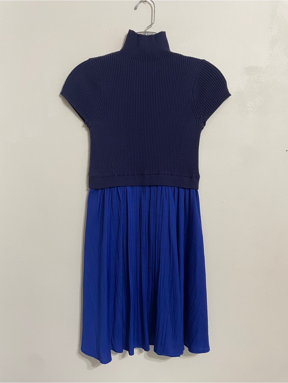 Anthropologie Navy